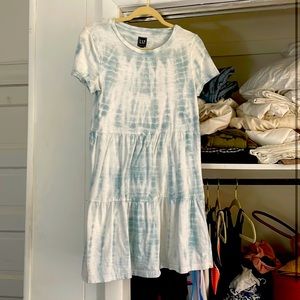 Gap Blue and white tie dye dress size: L